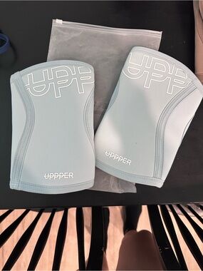 Unisex UPPPER Light Blue Knee Sleeves - Pair